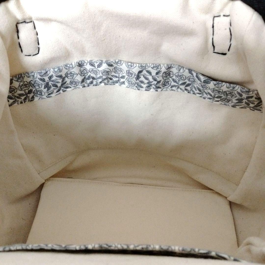 『2つの柄が楽しめる丸みを帯びたニュームバッグ』口金　⚮̈ミナペルホネン⚮̈