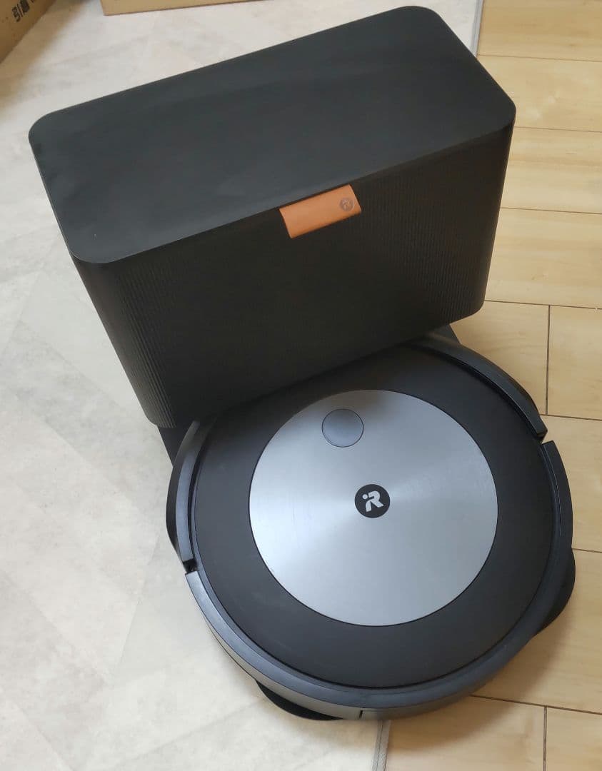 iRobot Roomba Combo j5+ロボット掃除機 水拭き掃除