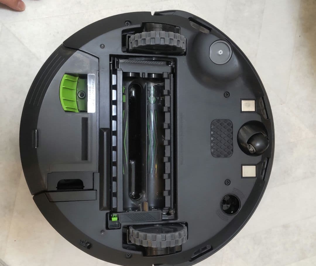 iRobot Roomba Combo j5+ロボット掃除機 水拭き掃除