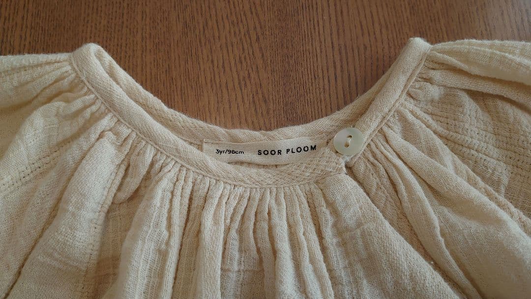 soor ploom スモック　ブラウス　3y