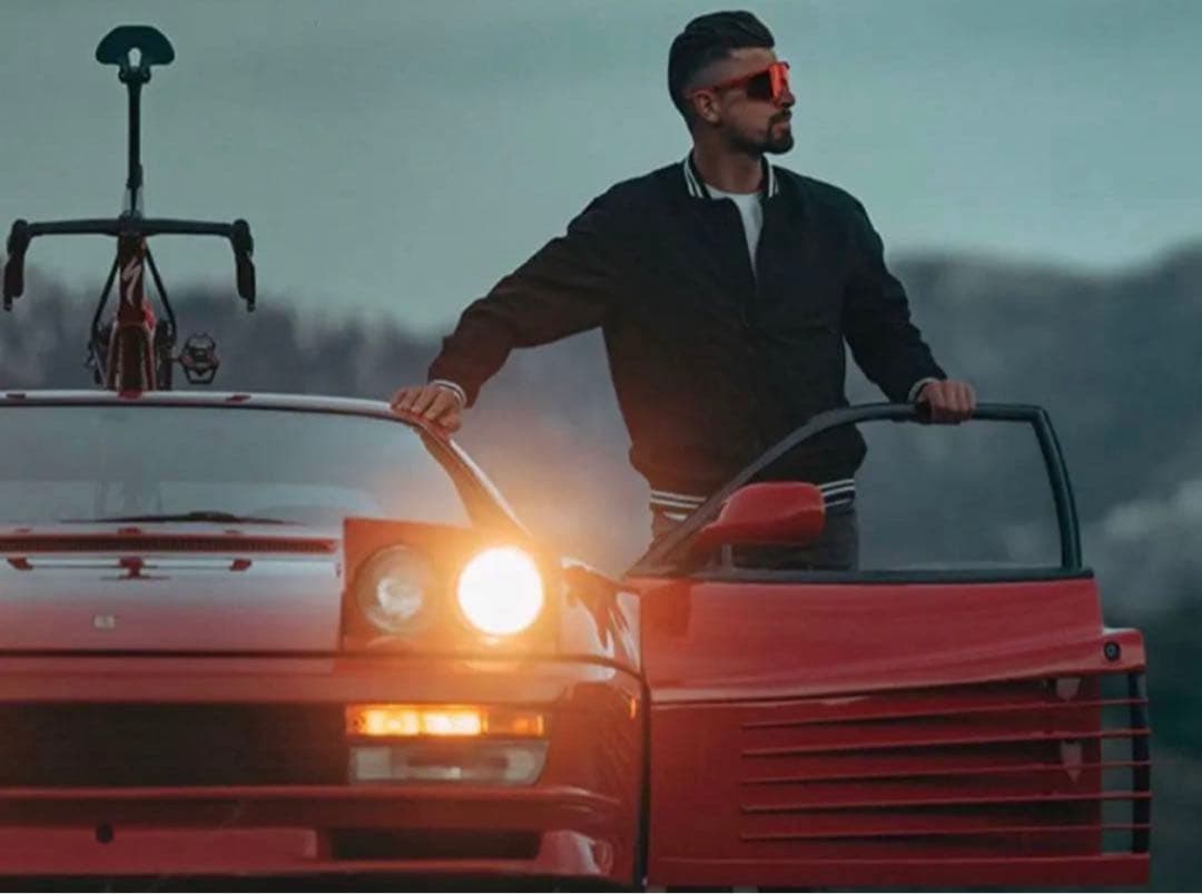 100%ワンハンドレッド S3 サガン 限定モデル 2023