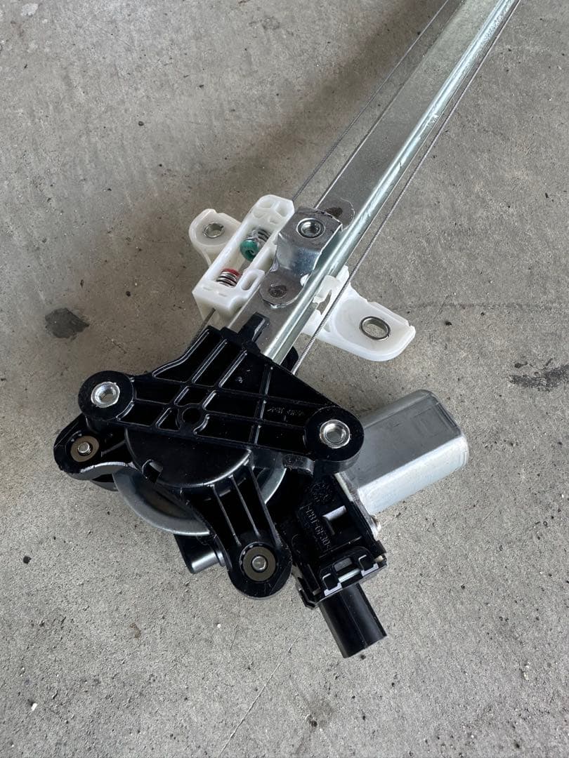 DA17Vパワーウインドウ レギュレーター助手席 エブリィバン