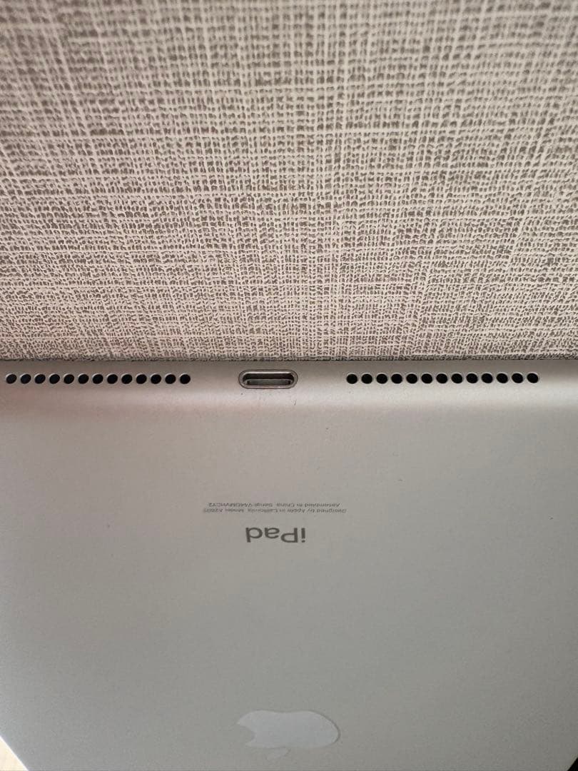 Apple iPad (第9世代) MK2L3J/A 【美品】64GB 箱付き