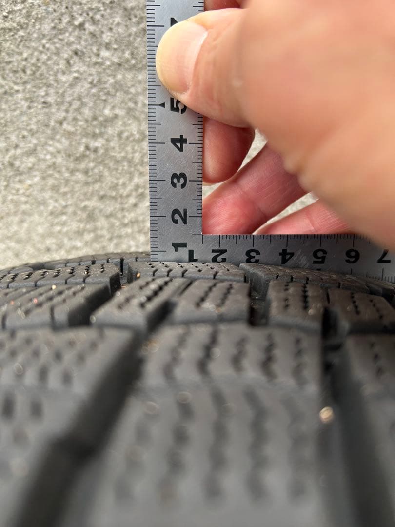 185/70R14 スタッドレスホイール4本 1シーズン使用　21年製　値下げ