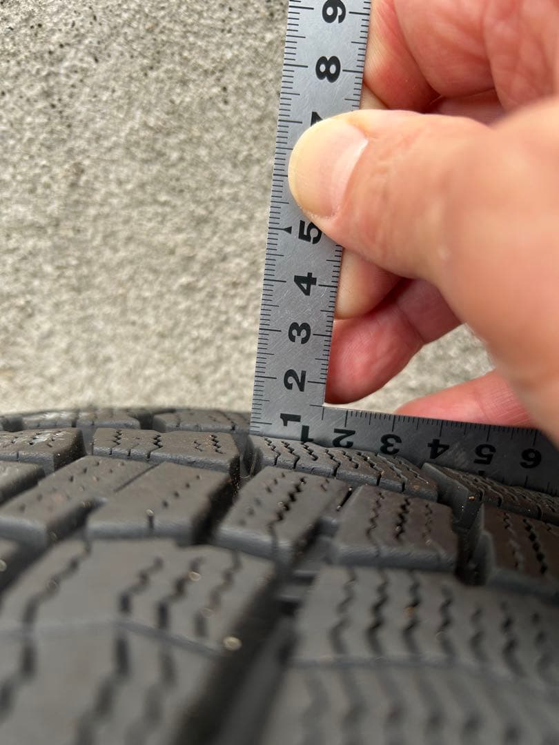 185/70R14 スタッドレスホイール4本 1シーズン使用　21年製　値下げ