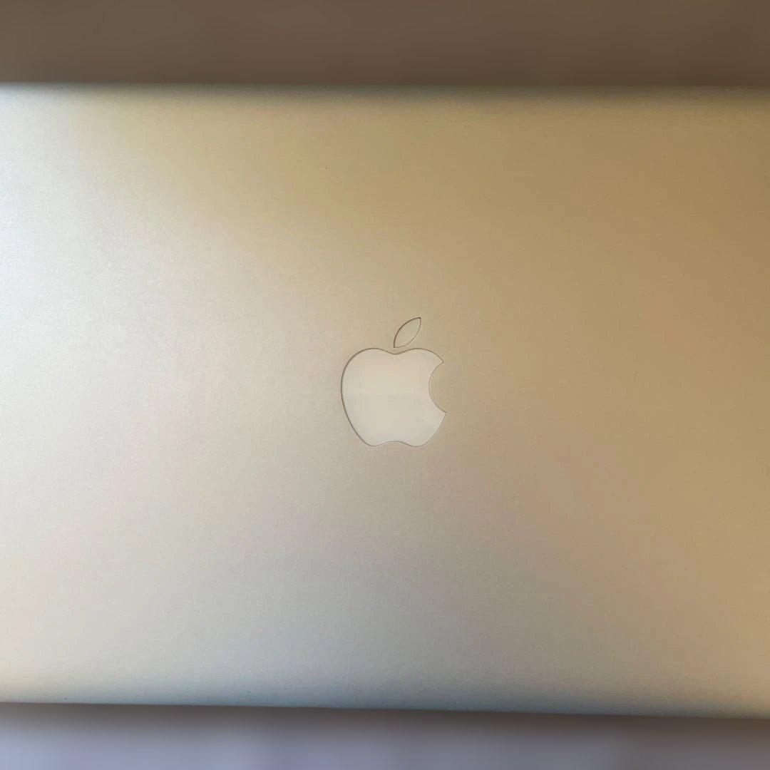 ♦︎ Az美品SSD256 MacBook Pro 13inch 2014年