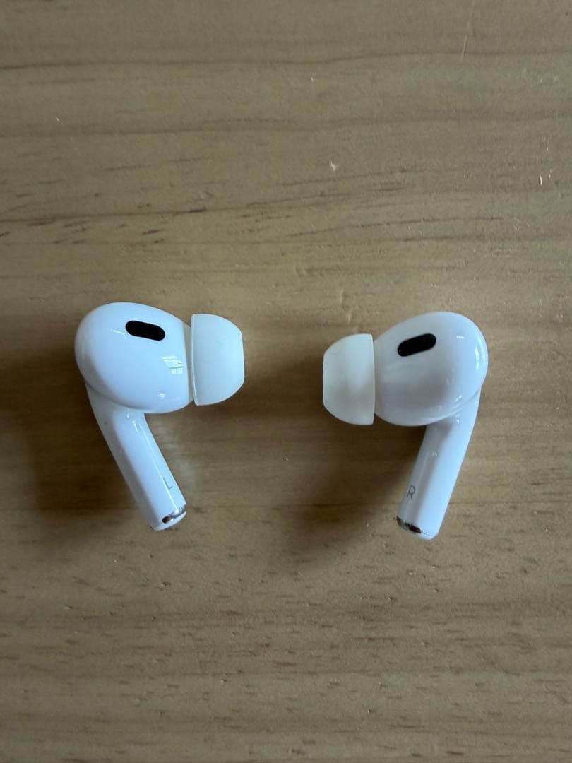 k*a様 AirPods Pro 2 本体 ホワイト