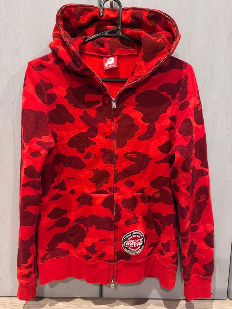 【希少】A Bathing Ape カモ柄パーカー×コカコーラ