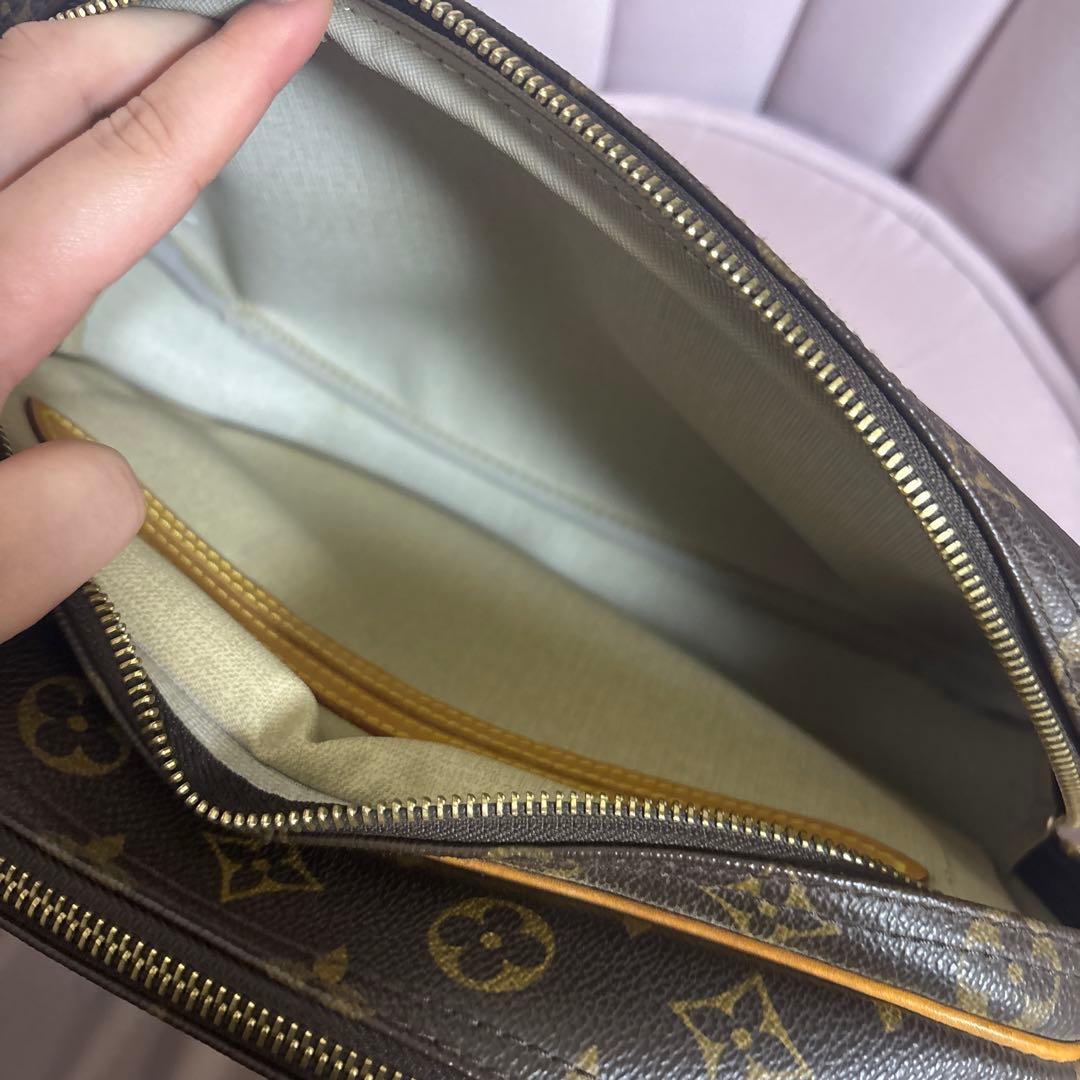 ルイヴィトン ショルダーバッグ