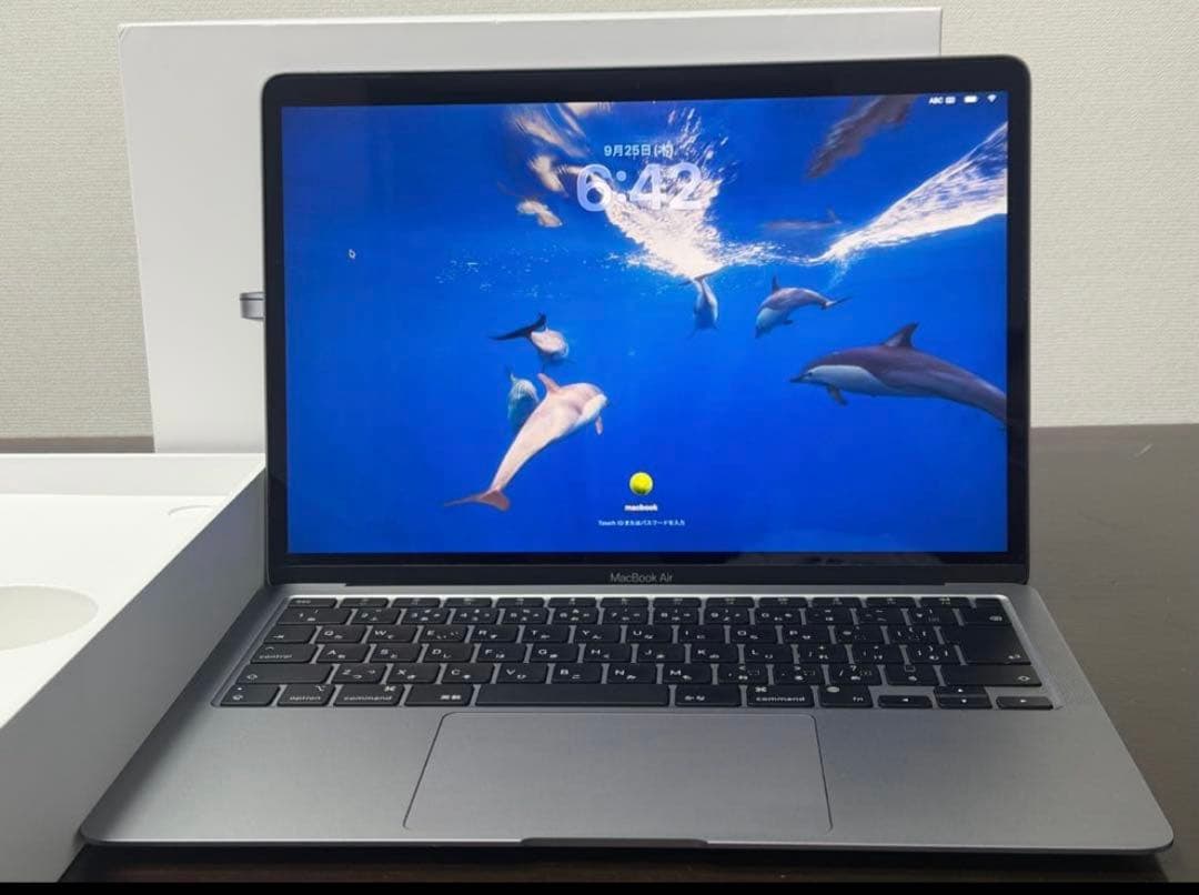 MacBook本体 MacBook Air M1 8GB 256GB