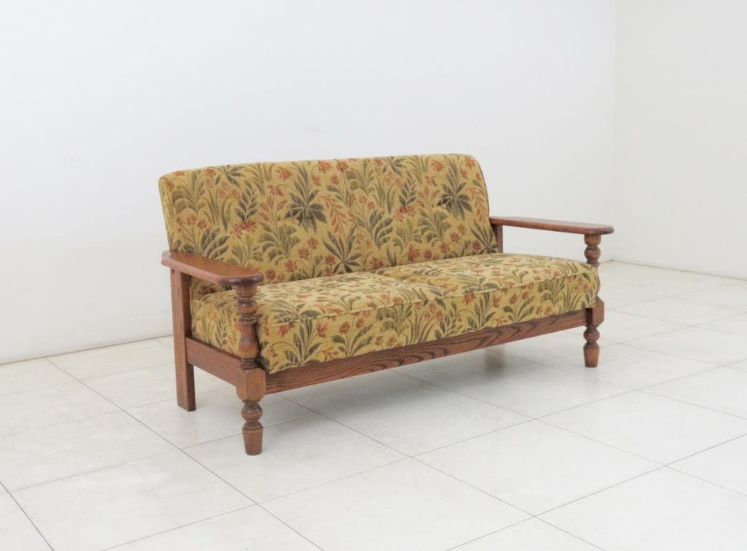 こや 三越ブルージュ■2人掛けソファ■322,300円■カントリーハウス