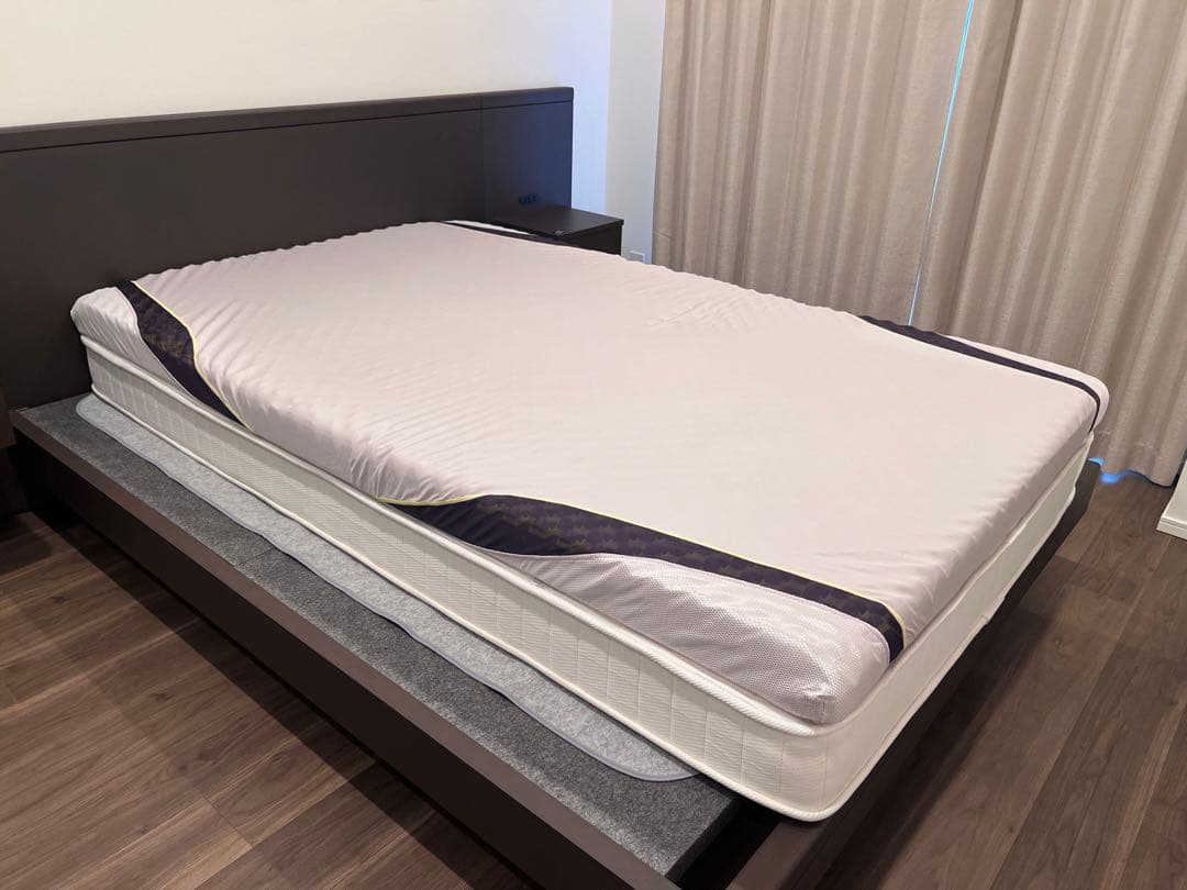 最終値下げ！セミダブル 西川　[エアー03] マットレス／BASIC