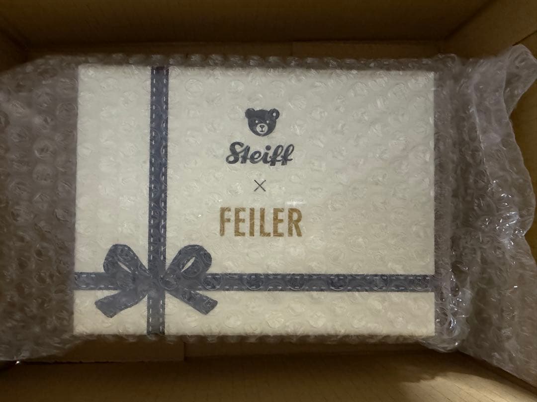 さらにお値下げ‼︎新品未開封フェイラー⭐︎シュタイフテディベア⭐︎キーリングスセット