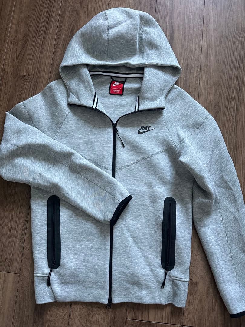 ナイキ　テックフリース　パーカー　パンツ　セットアップ