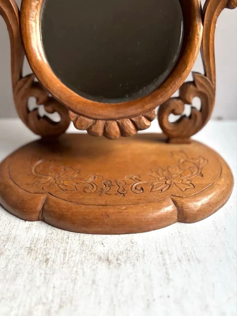 684 フランスアンティーク 木彫が美しい卓上鏡 鏡台 ミラー 蚤の市購入 パリ