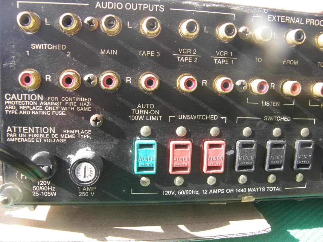 マッキントッシュC34Vプリアンプ中古動作品の出品です❣