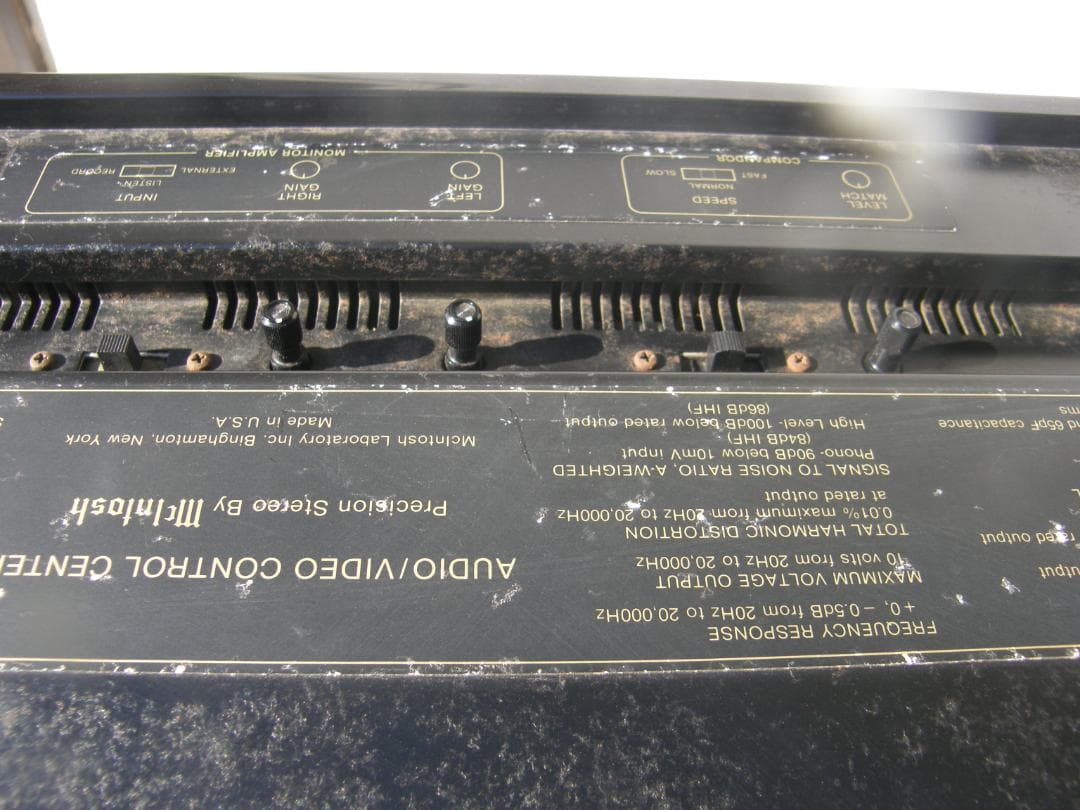 マッキントッシュC34Vプリアンプ中古動作品の出品です❣