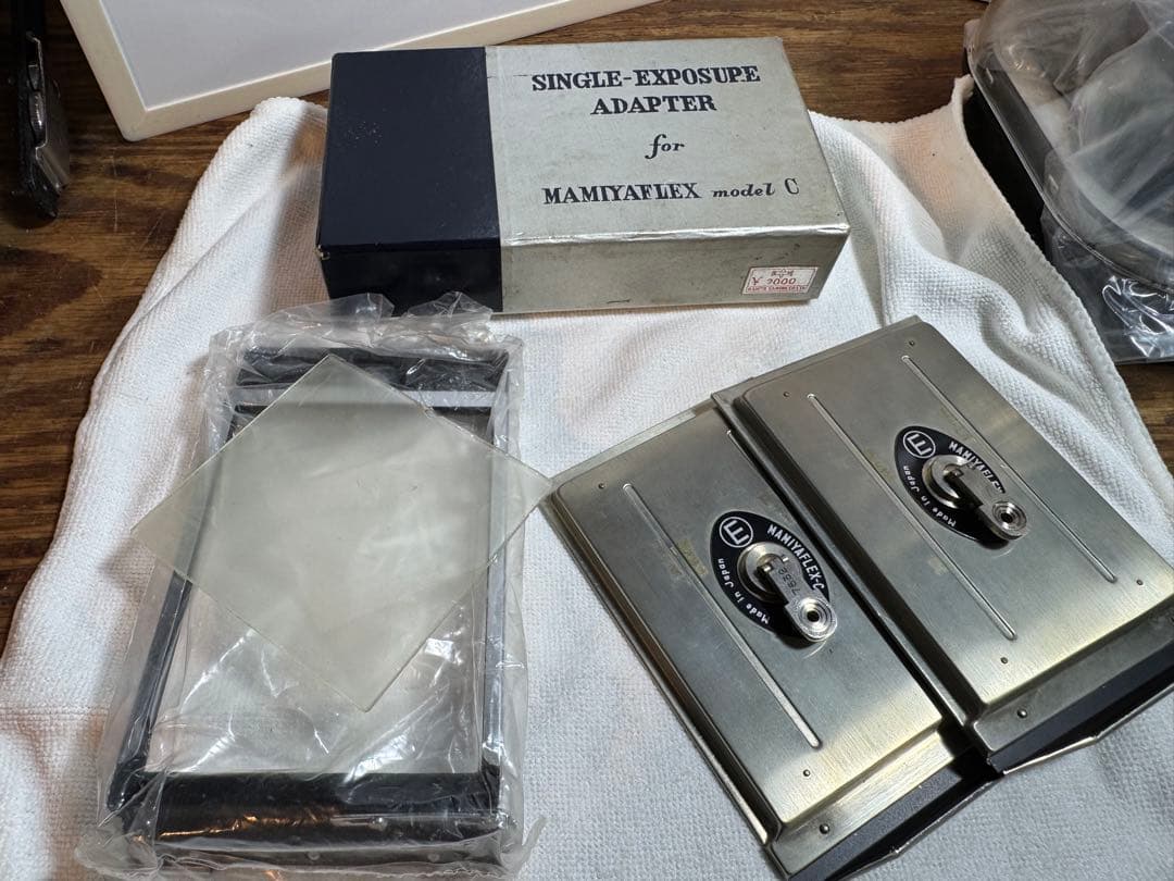 d*2様 MAMIYAFLEX C / MAMIYA-SEKOR レンズ2本 他