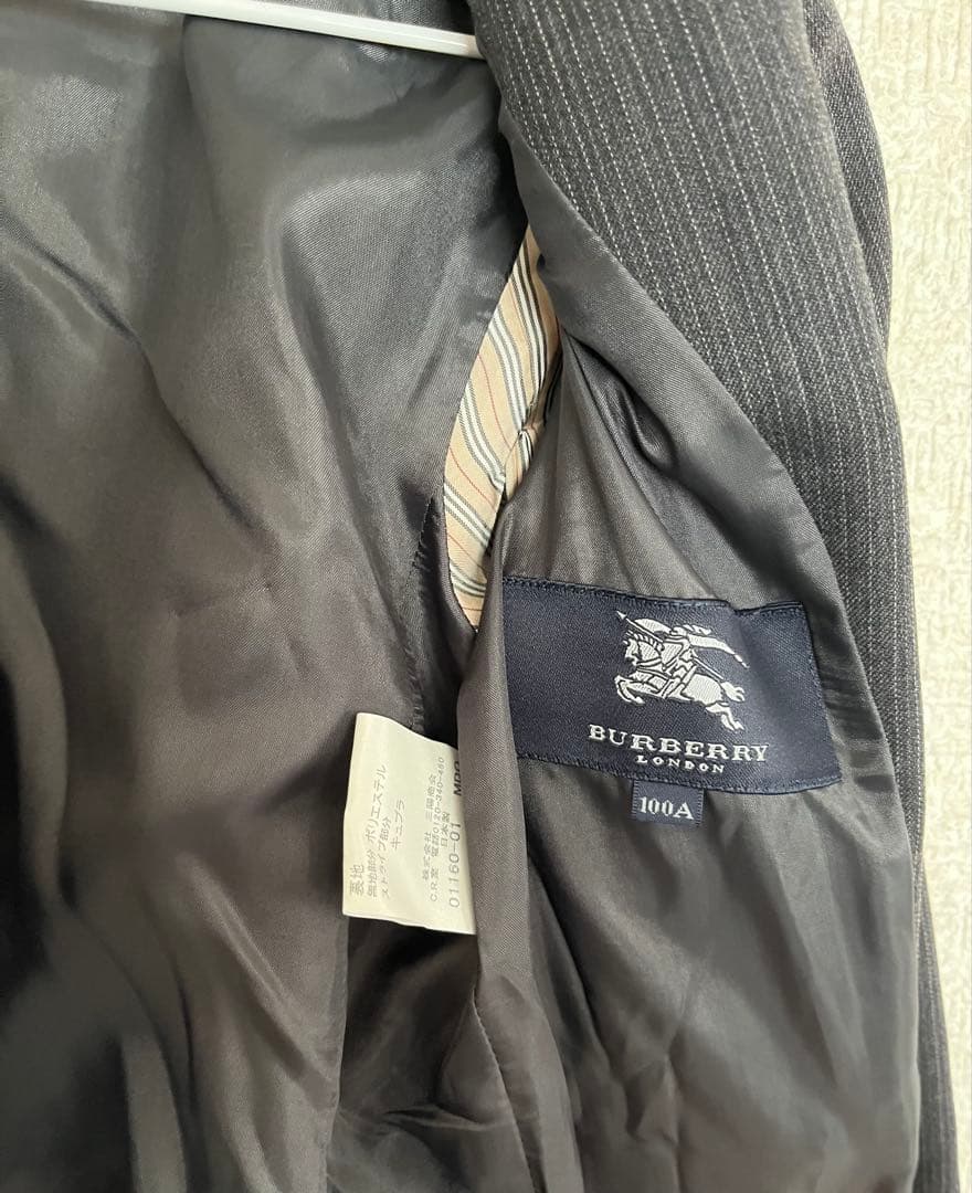 Burberry 100サイズ ストライプスーツ　上下