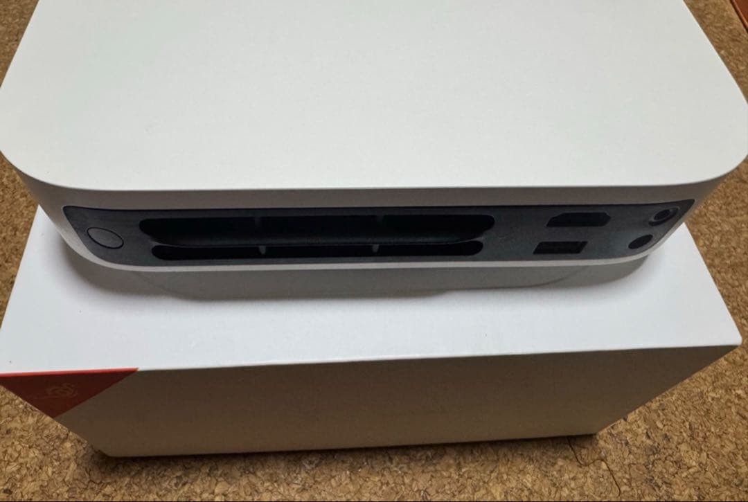 送料込み美品Z6Polar Meets popIn Aladdinプロジェクター