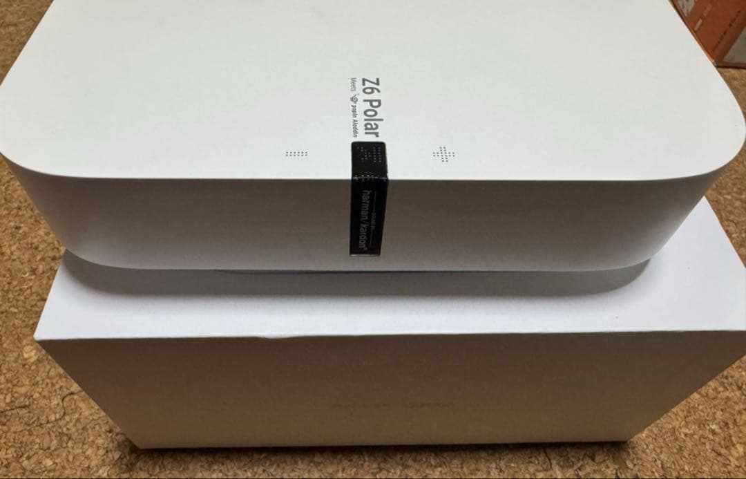 送料込み美品Z6Polar Meets popIn Aladdinプロジェクター