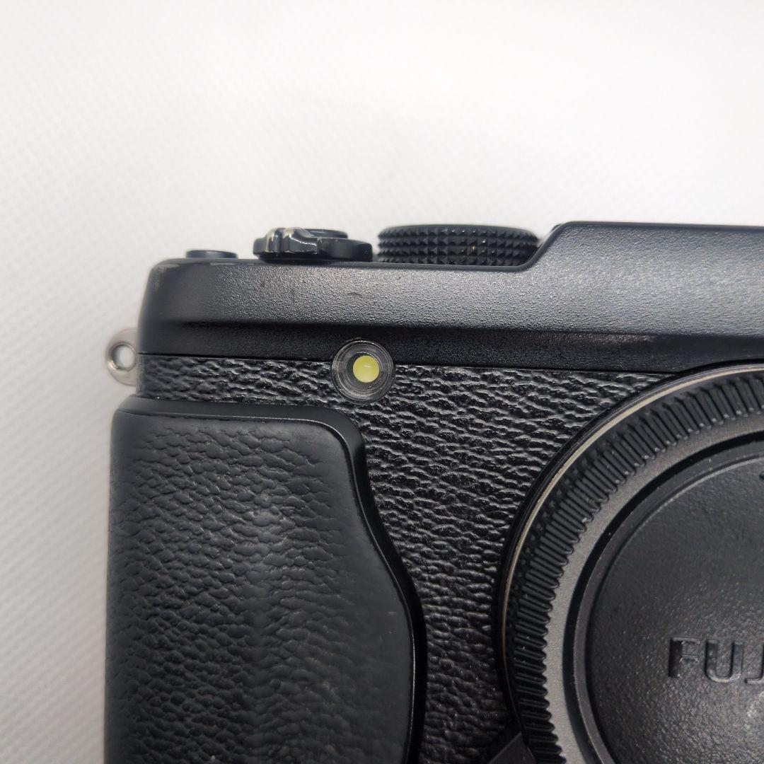 富士フイルム FUJIFILM X-E2 ボディ L字グリップ、充電コード付き