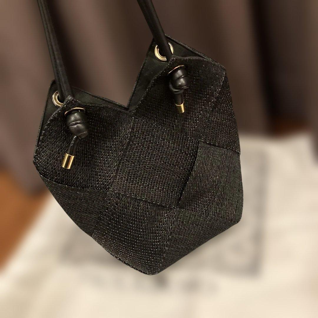 ヴィオラドーロ　かご　バッグ　ブラック　アバカv-8486 MIRO 肩掛け