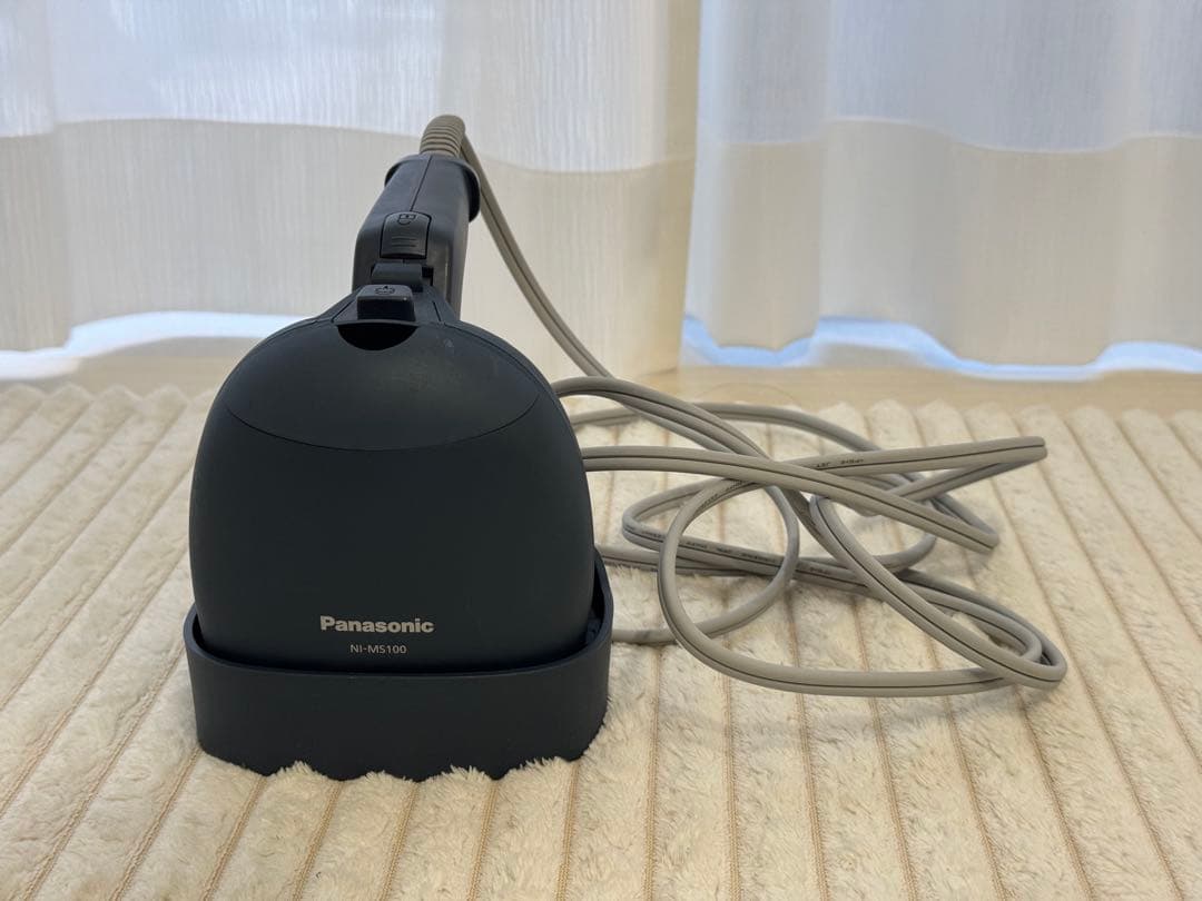 NI MS100 衣類スチーマーモバイル　お試し使用のみ　箱無し　本体のみ