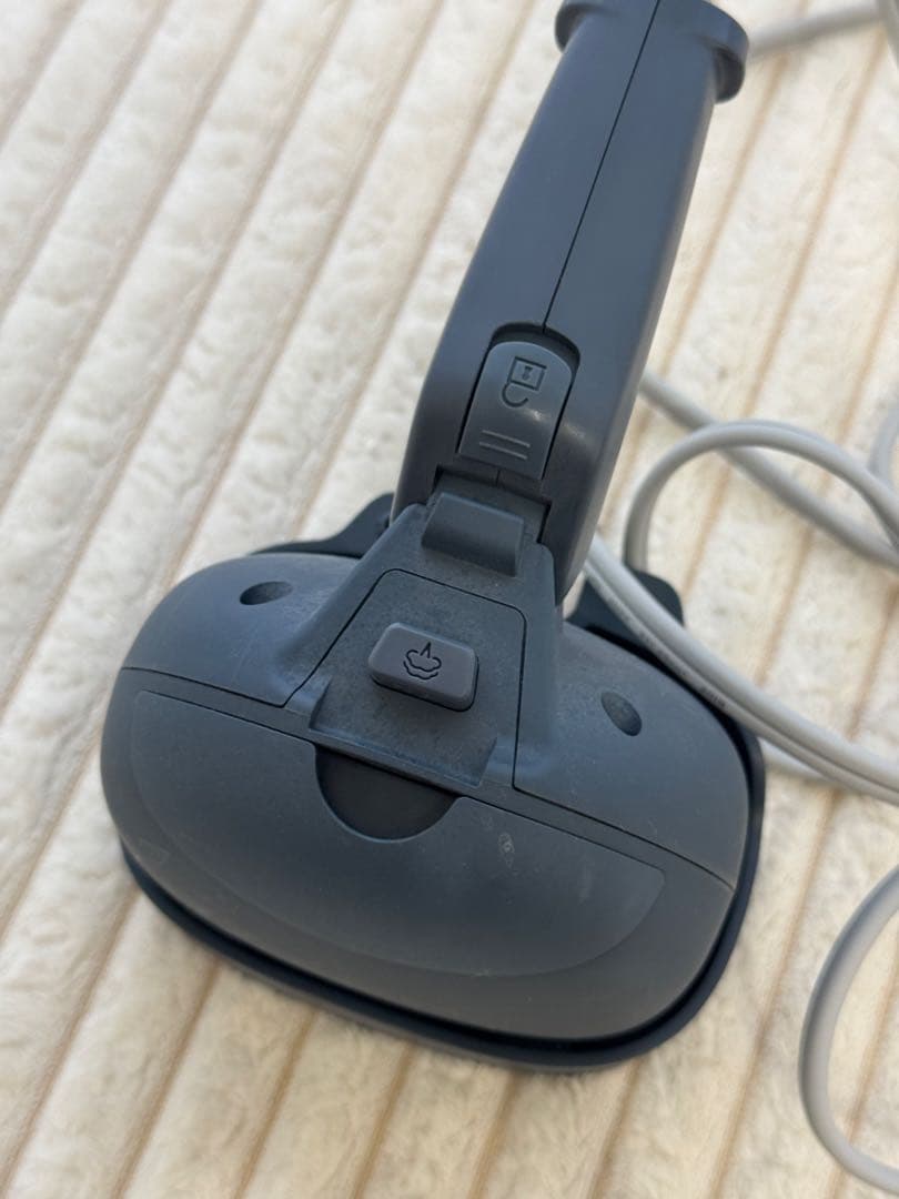 NI MS100 衣類スチーマーモバイル　お試し使用のみ　箱無し　本体のみ