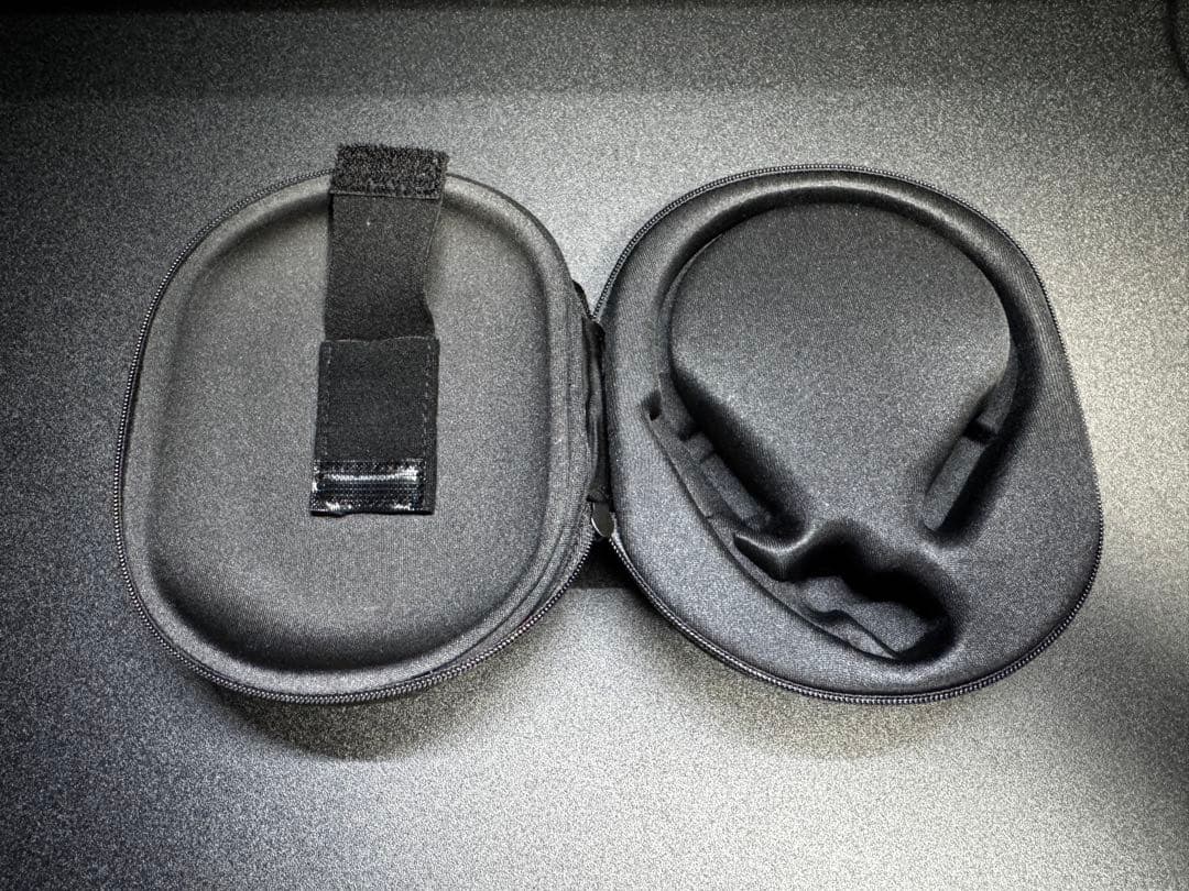 Shokz OpenComm2 UC 2025年モデル