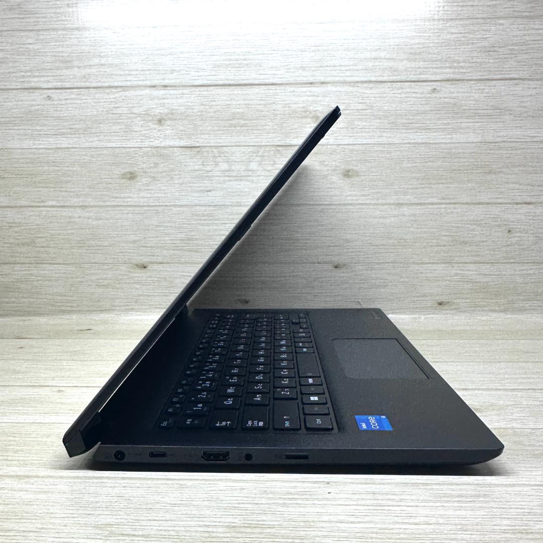 2022年製 13インチ フルHD SSD256GB dynabook H63