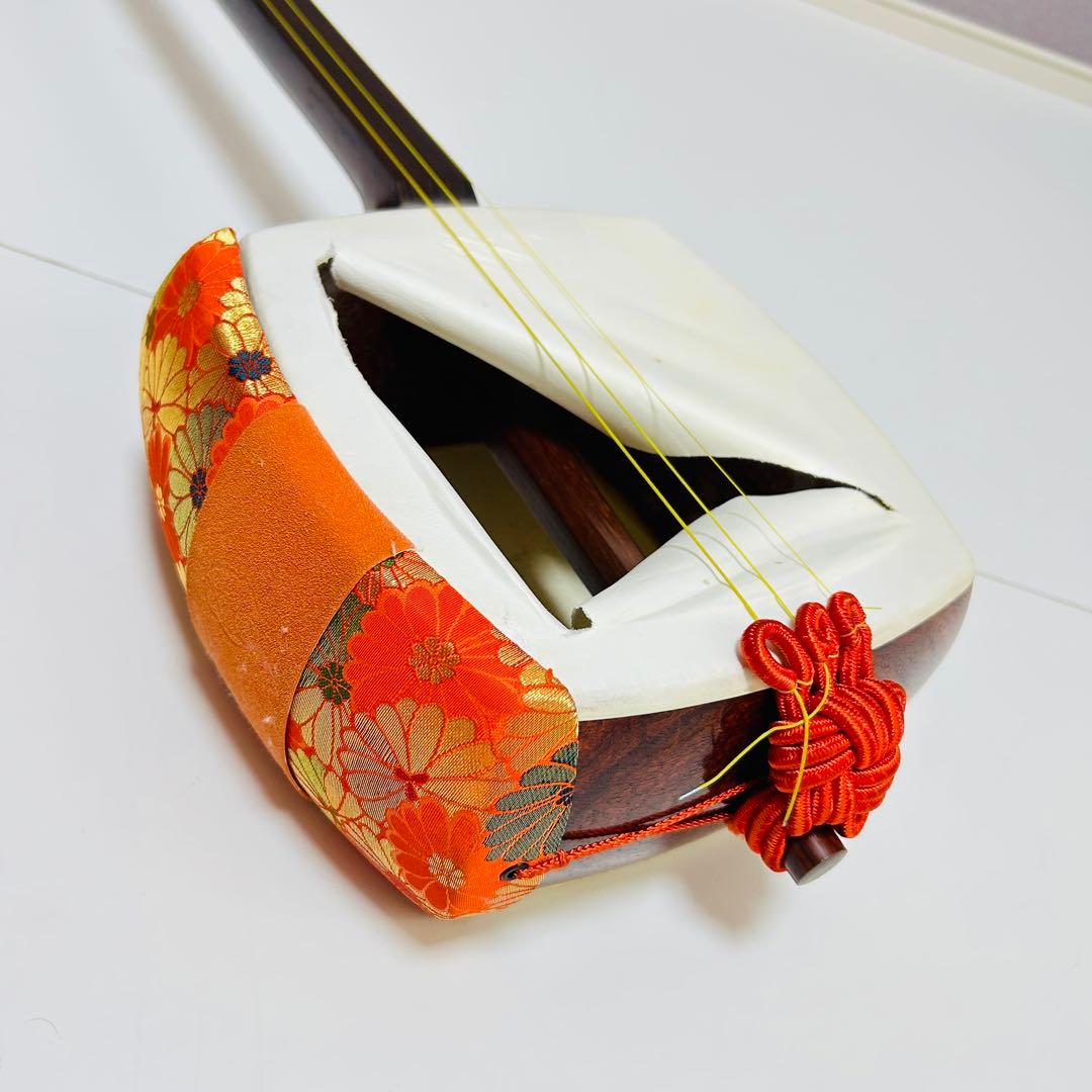 【高級 美品】三味線 中棹 紅木 プロ仕様 正寸 天然皮