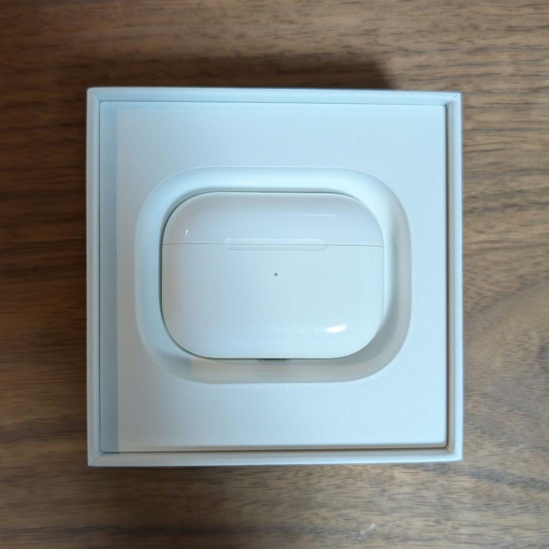Apple AirPods Pro 本体 ホワイト 充電ケース付き