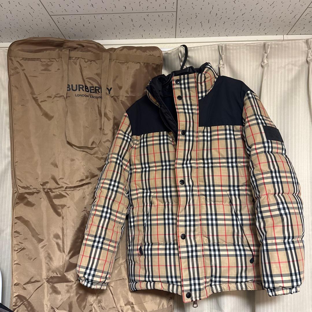 BURBERRYバーバリーノバチェック リバーシブル ダウンジャケット