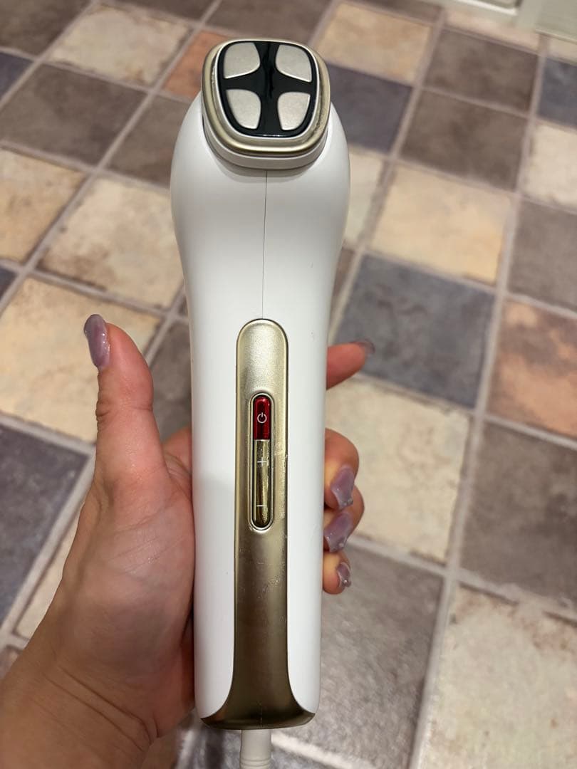 MYTREX MiRAY ONE ホワイト美顔器 フォト ハリフォト