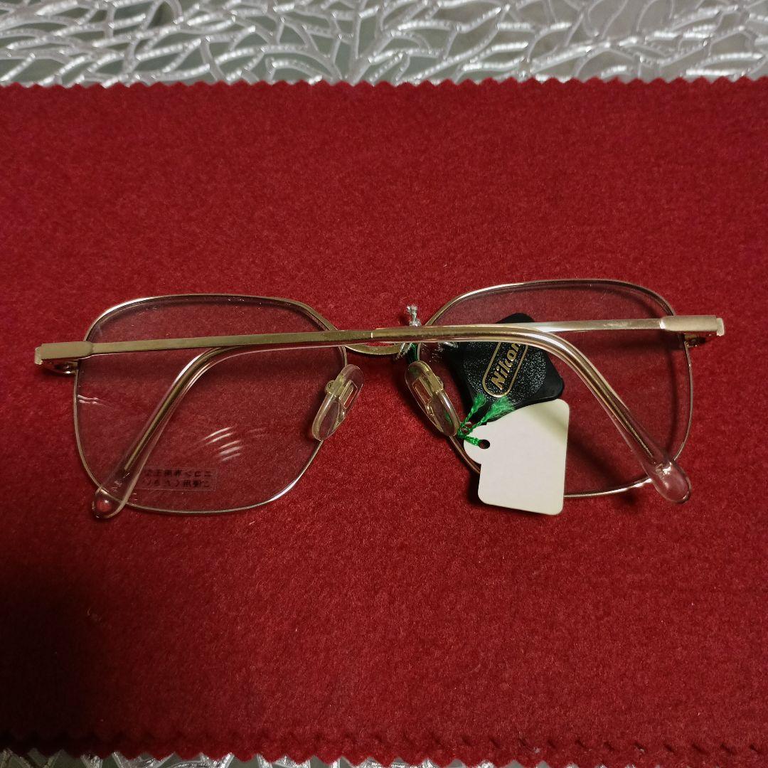新品　未使用　nikon ゴールド 四角形フレーム メガネ