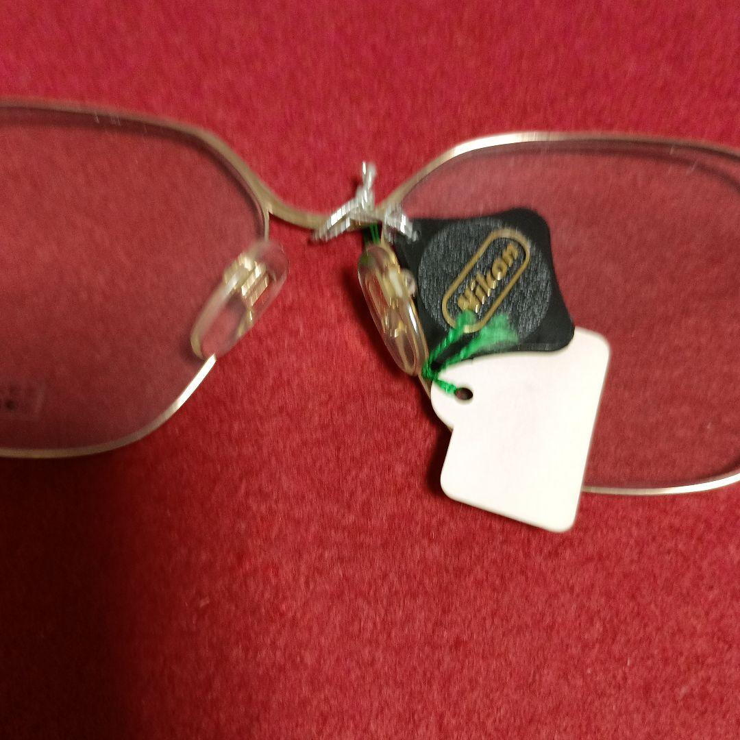 新品　未使用　nikon ゴールド 四角形フレーム メガネ