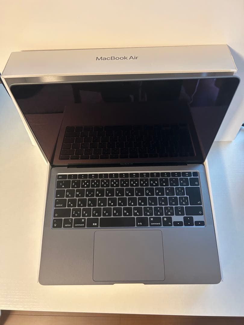 Apple MacBook Air 13インチ M1 256GB