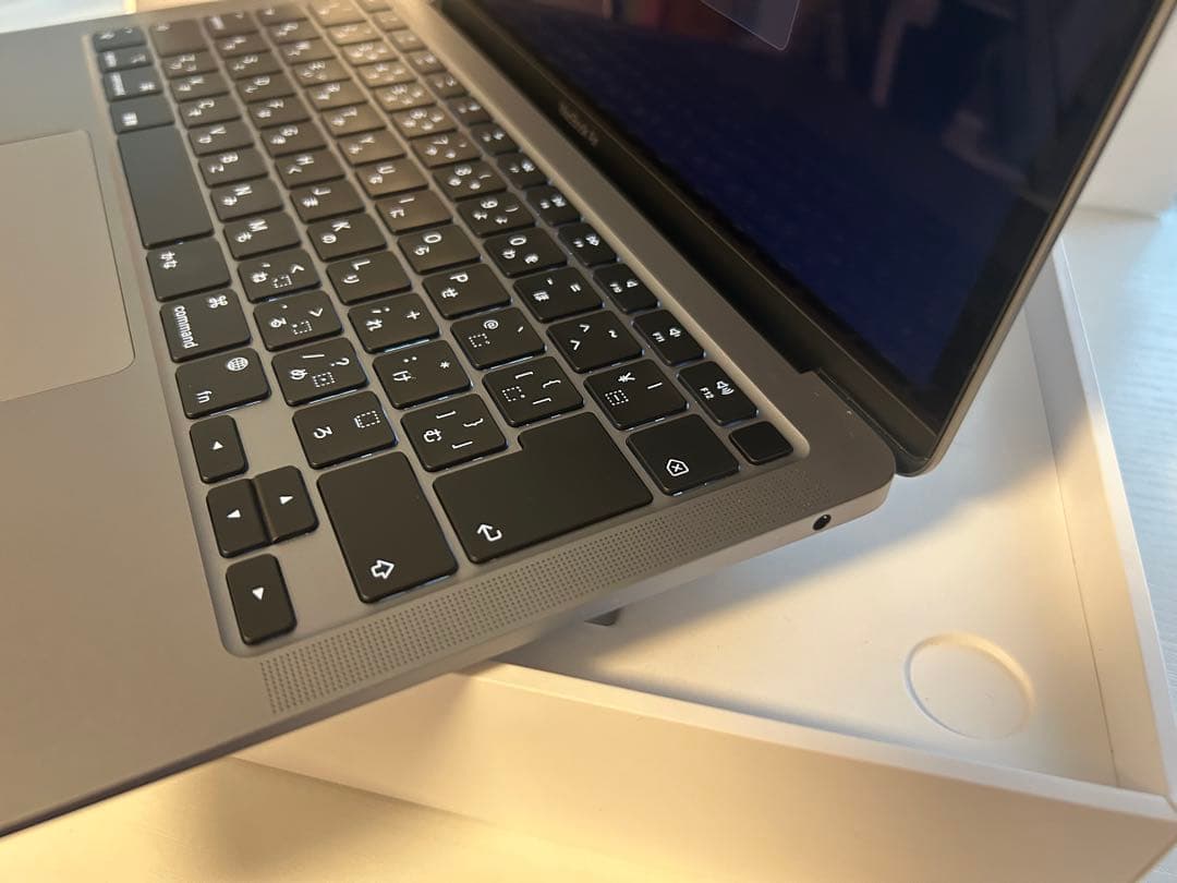 Apple MacBook Air 13インチ M1 256GB