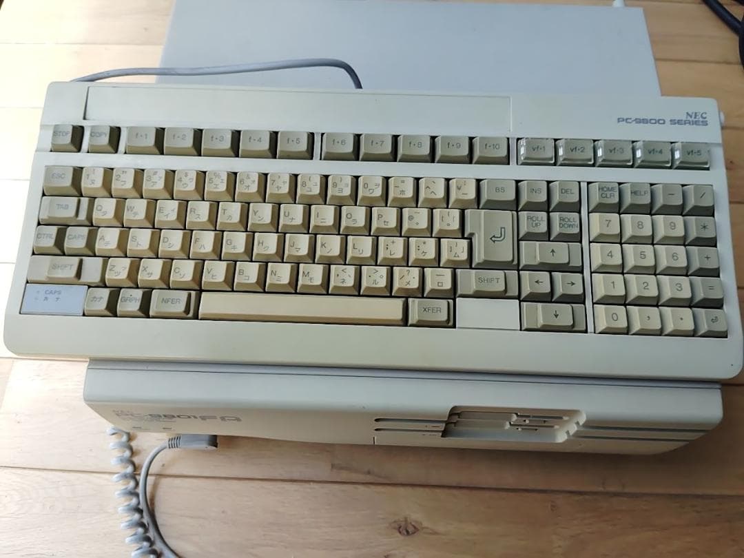 NEC PC-9801FA 本体 キーボード ジャンク品