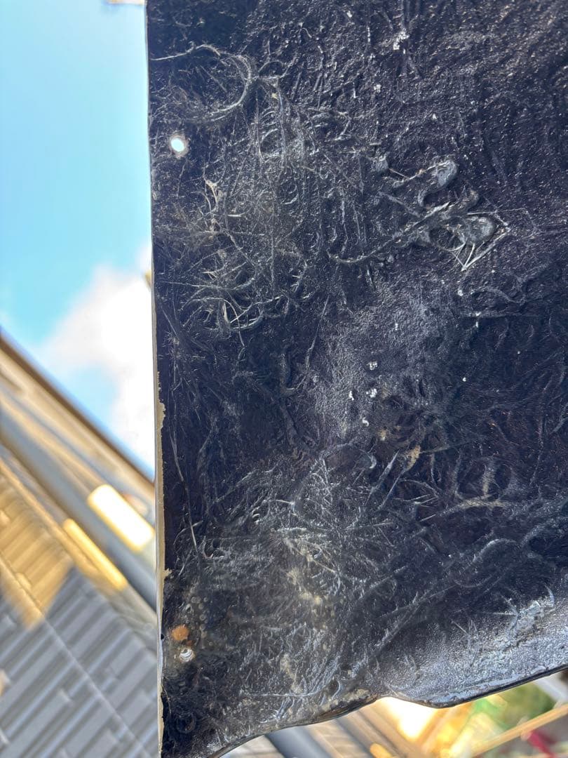 E24キャラバンワイパーガード