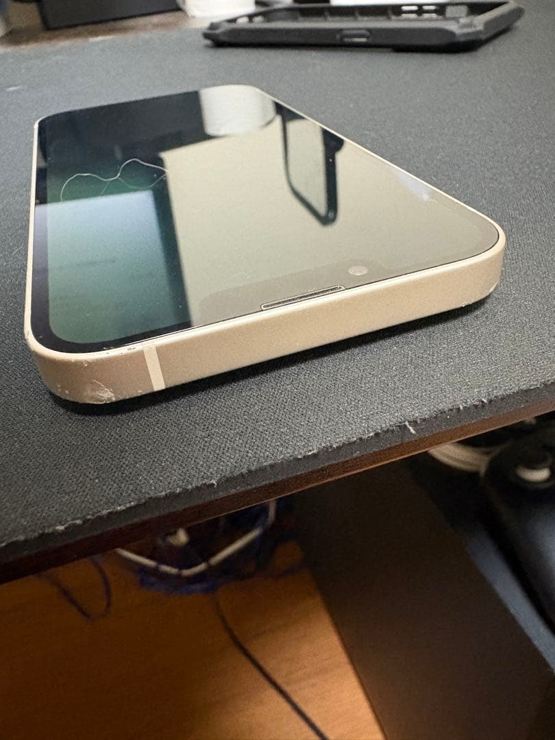 iPhone13 スターライト本体のみ　128GB バッテリー新品