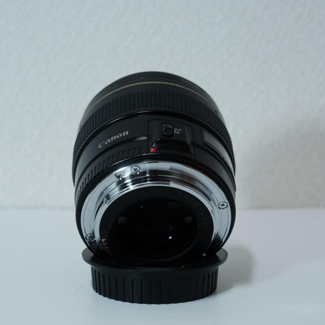 ジ*ウ様 Canon EF 85mm f/1.8 USM レンズ ジャンク
