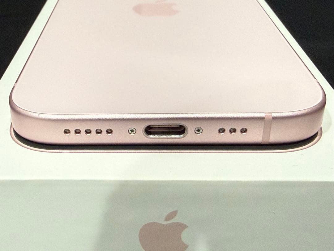 【中古】iPhone15 256GB 本体 ピンク バッテリー84%