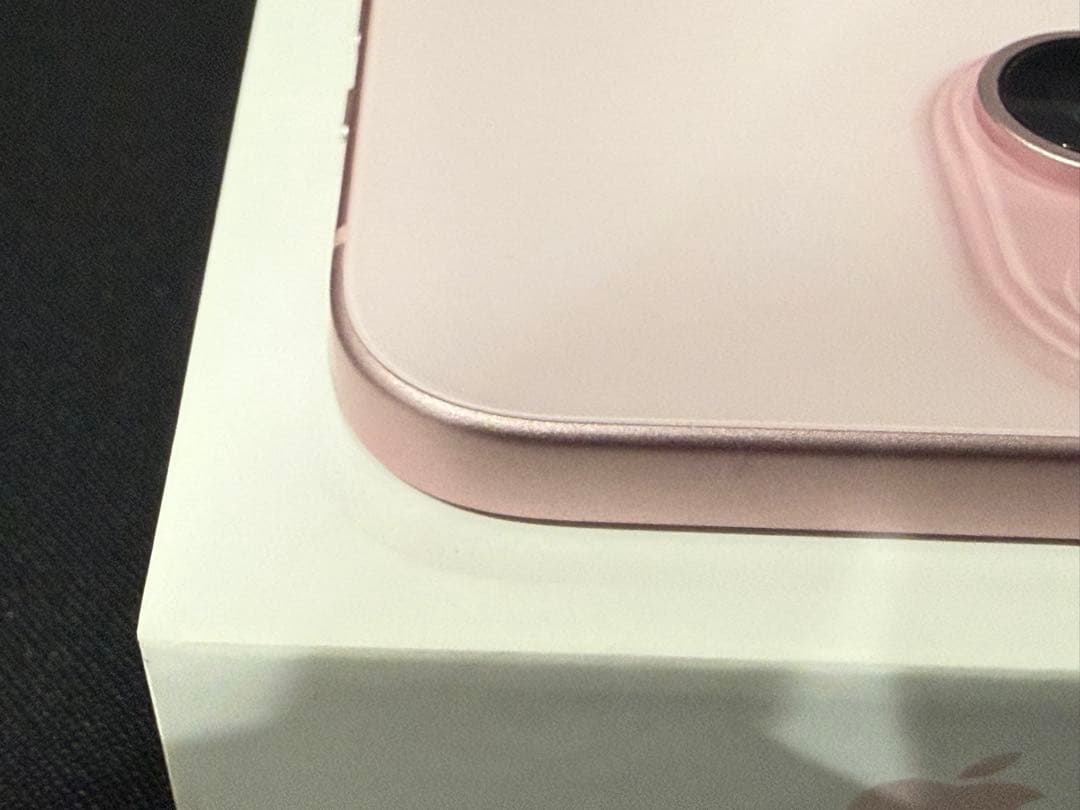 【中古】iPhone15 256GB 本体 ピンク バッテリー84%