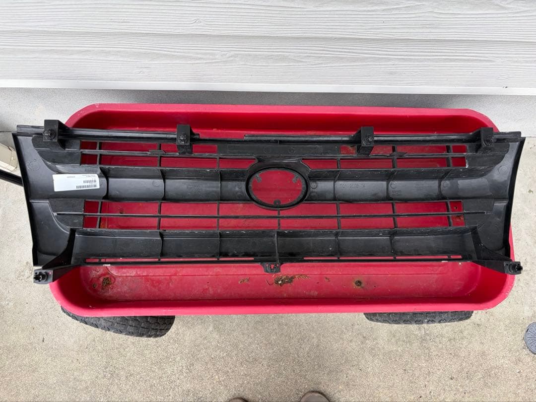 初代　タコマ　中期　2wd用グリル
