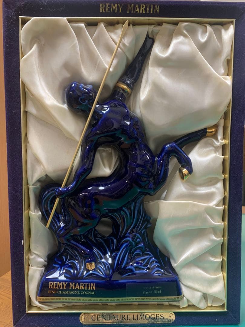 未開栓 レミーマルタン リモージュ 青陶器 ケンタウロス ボトル 古酒