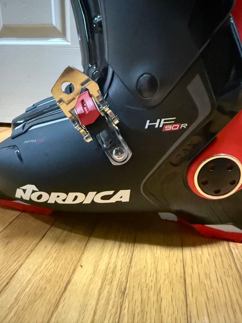 23-24 ノルディカ HF90RGW スキー靴 28-28.5cm