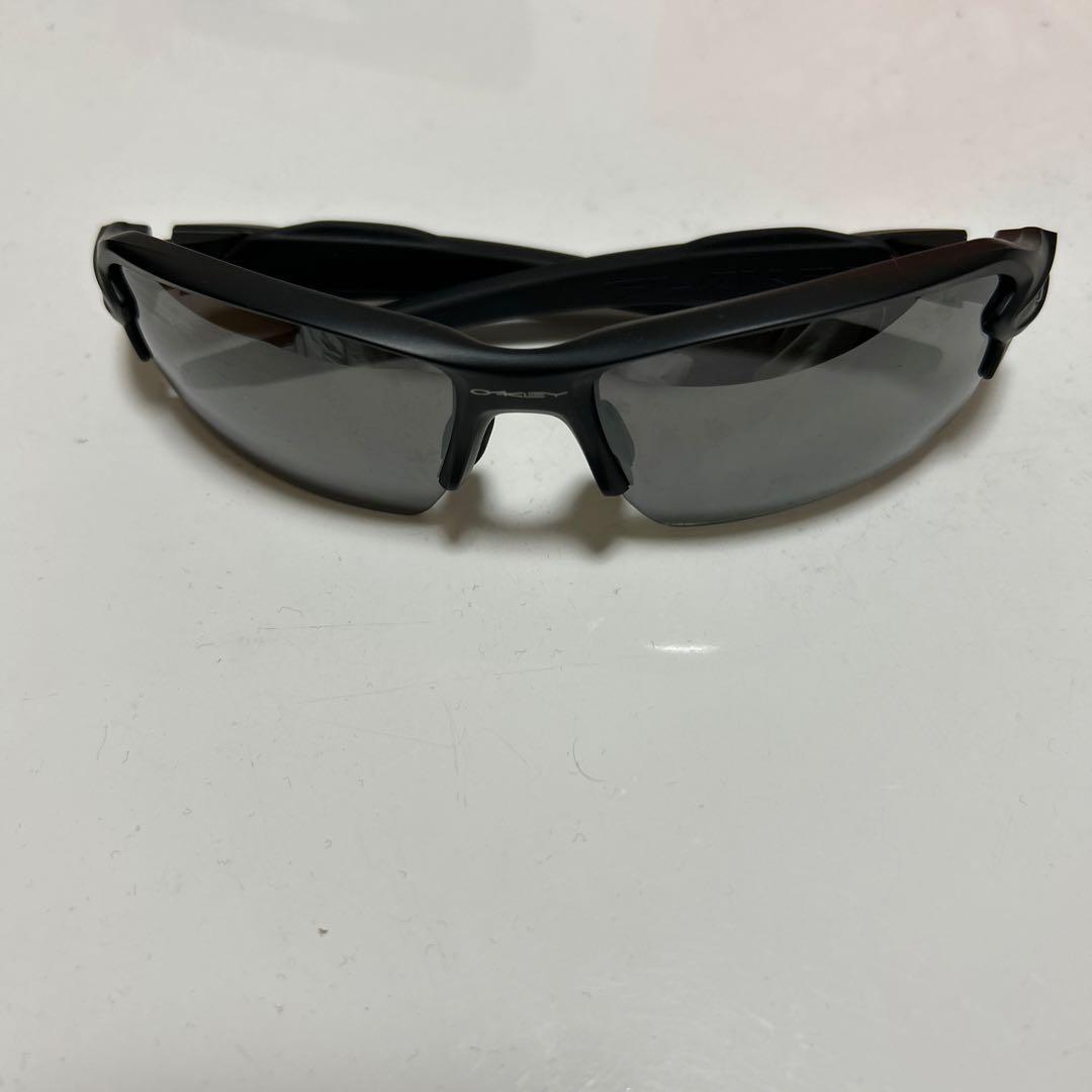 Oakley ブラック サングラス グレー レンズ