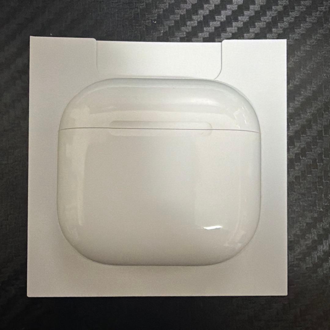 Apple AirPods 4 ノイズキャンセル付き